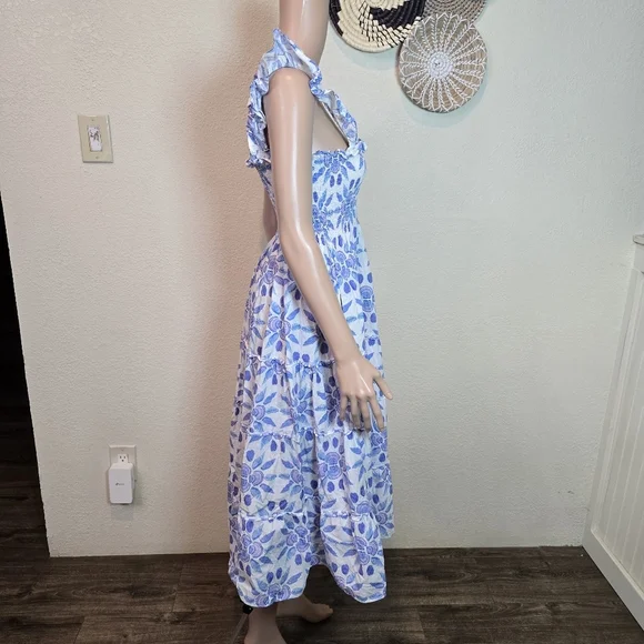 Hill House Home The Ellie Nap Dress Blue White Floral Smocked Midi Dress Medium - Picture 8 of 16